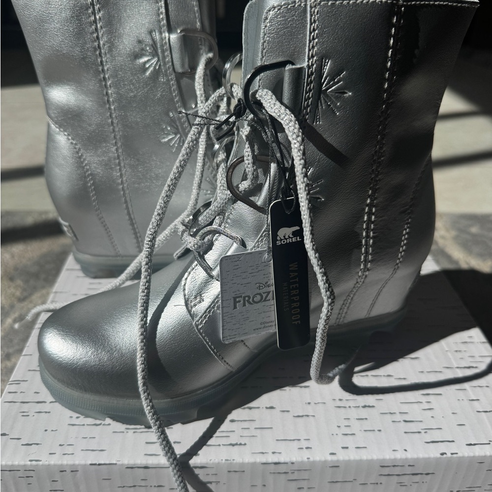 Sorel Women's Shiny Silver Winter Boots
